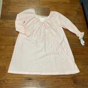 Vintage Miss Elaine Nightgown Medium Long Pink Gown Long Sleeve Floral Detail